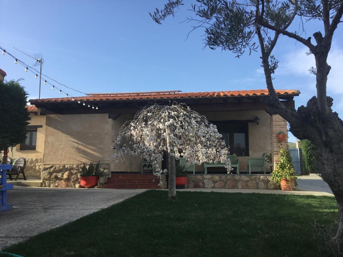 Vila Refugio Con Casitas Infantiles Zamora Exteriér fotografie
